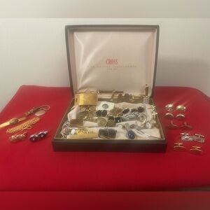 Vintage Lot of Mens Cufflinks Tie Clips Collar Clips 75 Piece